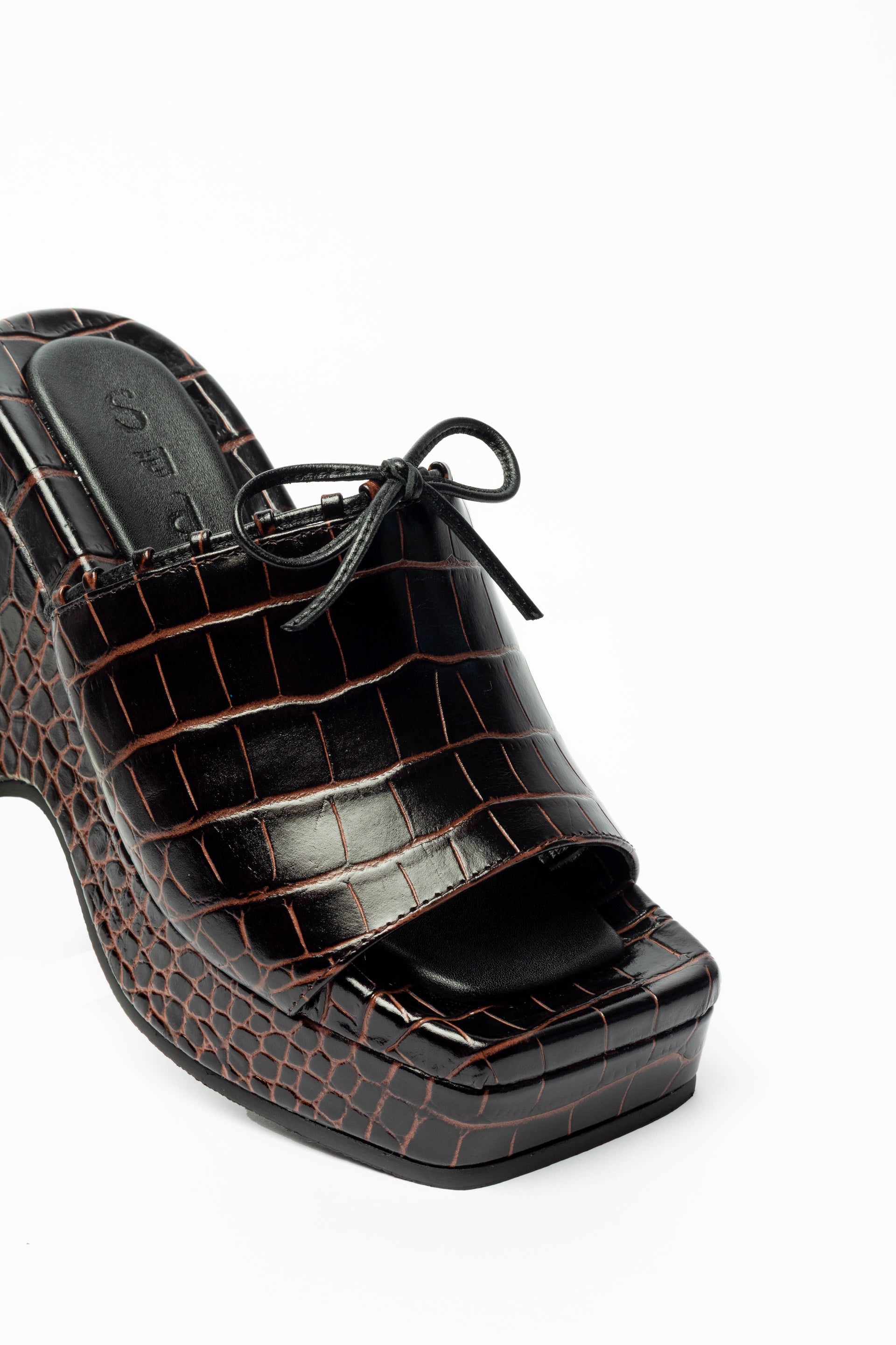 NEMO BROWN CROC