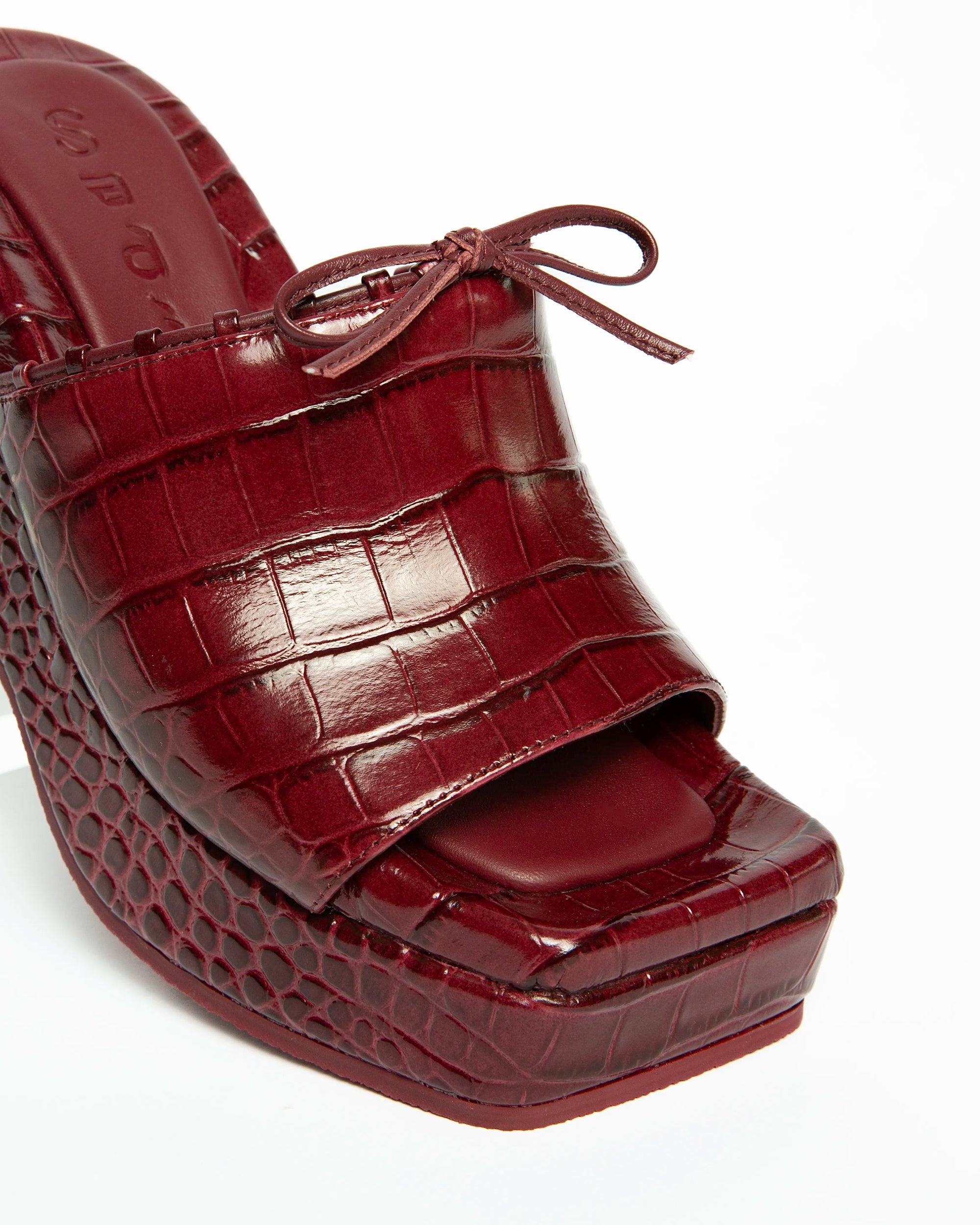 NEMO BURGUNDY CROC